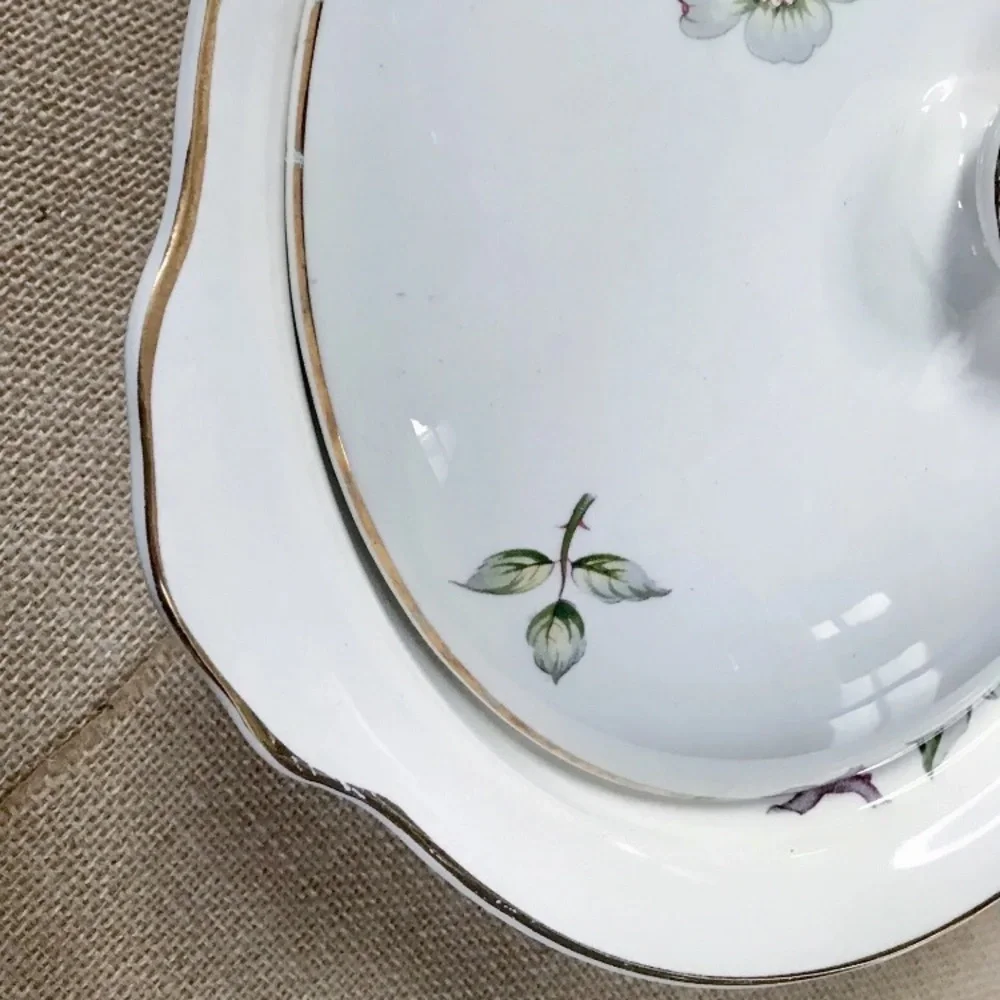 Vintage Johnson Brothers Moderne Dogwood Floral Covered Vegetable Dish Botanical
